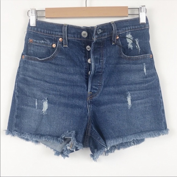 NWT Levi’s Ribcage Distressed Cut Off Denim Shorts Size 24 - Picture 7 of 14